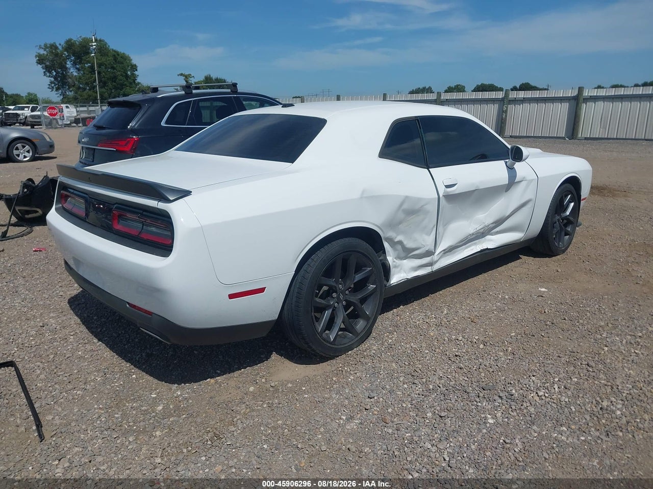 2022 DODGE CHALLENGER SXT · 4/11