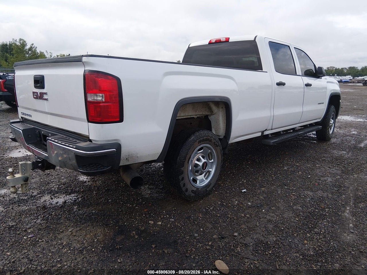 2019 GMC SIERRA 2500HD · 4/10