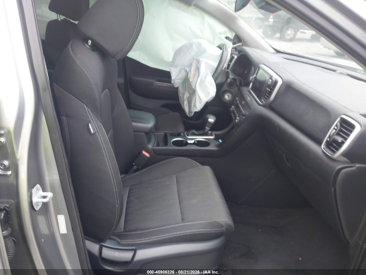 2020 KIA SPORTAGE LX · 5/10