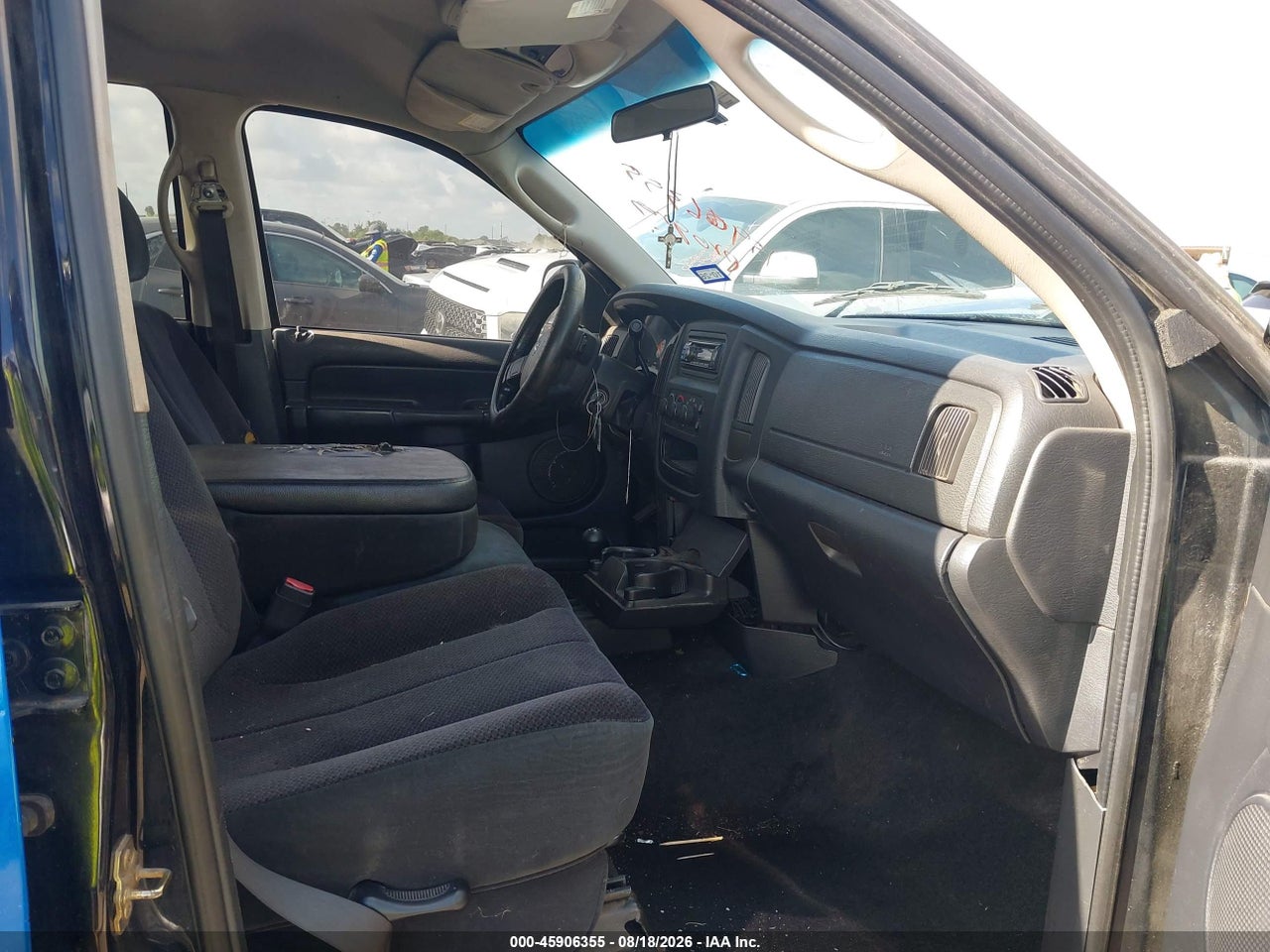2005 DODGE RAM 1500 SLT/LARAMIE · 5/11