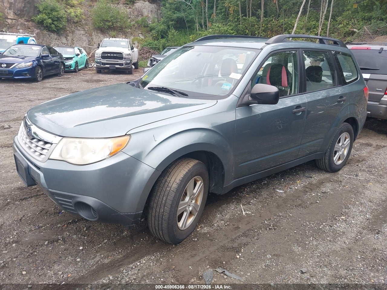 2011 SUBARU FORESTER 2.5X · 2/11