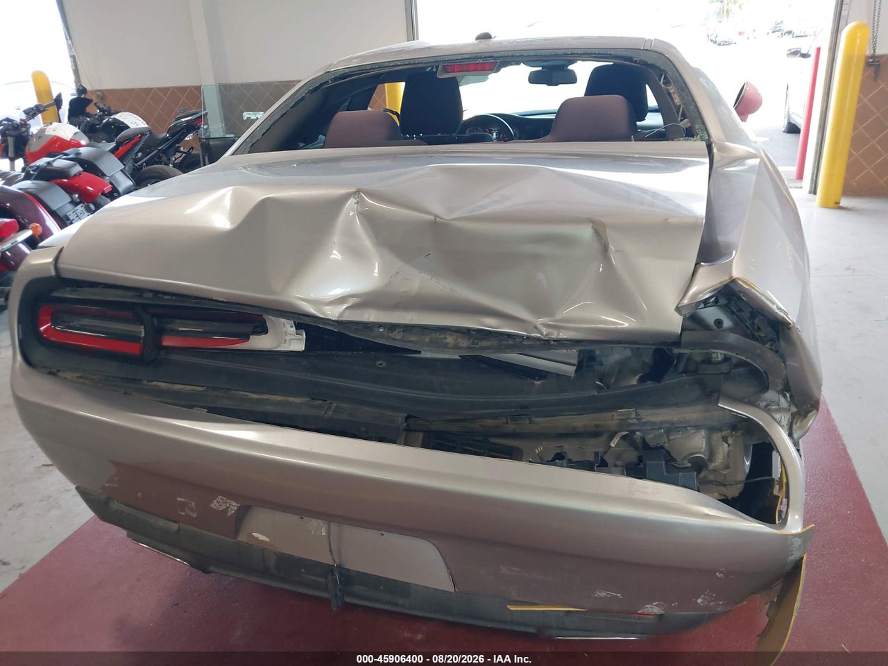 2015 DODGE CHALLENGER SXT · 6/11
