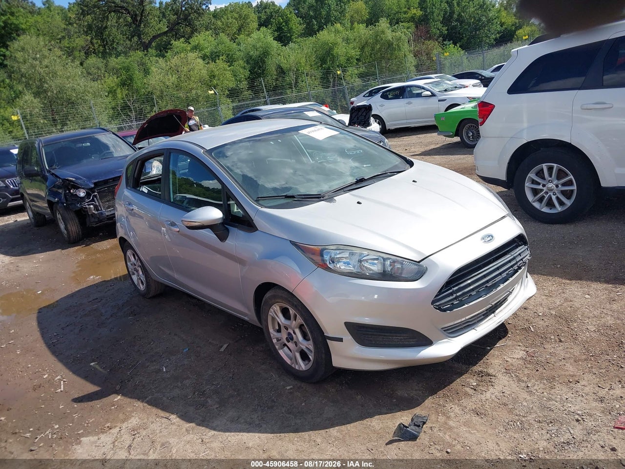 3FADP4EJ8EM****** · 2014 FORD FIESTA SE