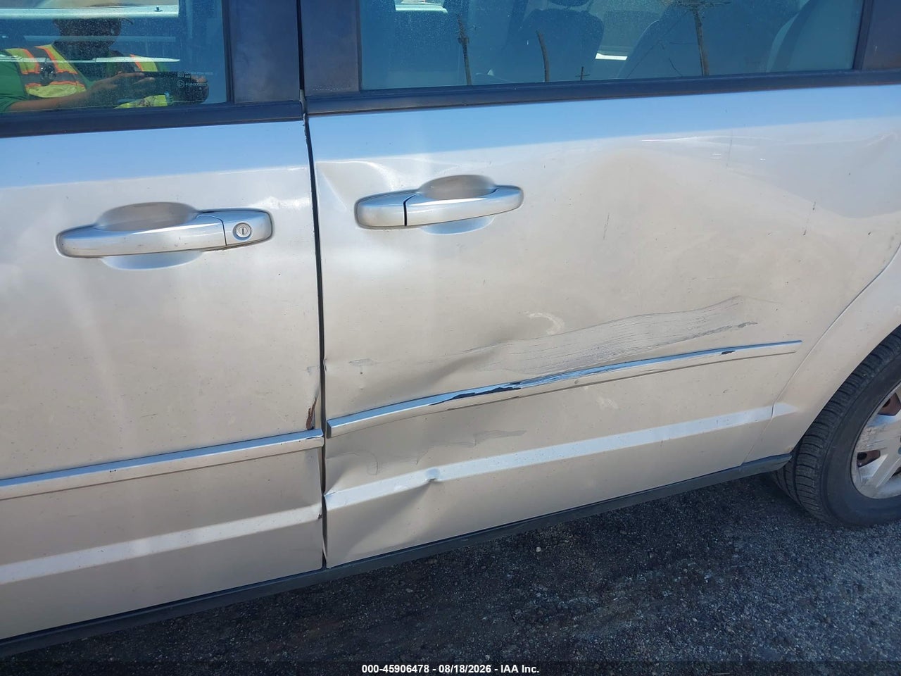 2010 DODGE GRAND CARAVAN SE · 6/11