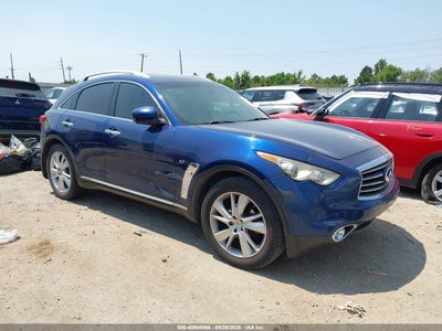 JN8CS1MU2FM****** · 2015 INFINITI QX70