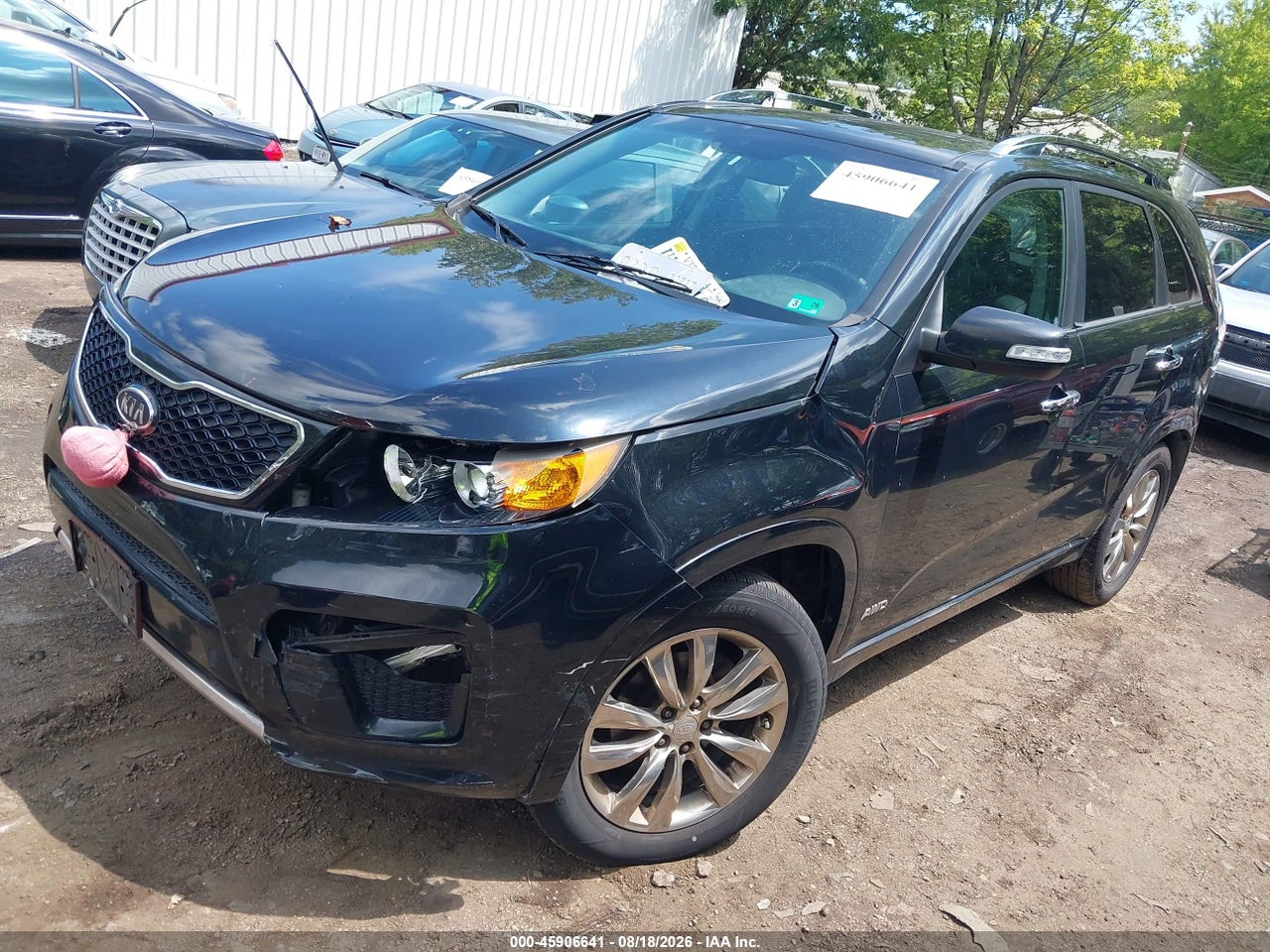 2011 KIA SORENTO SX V6 · 2/10