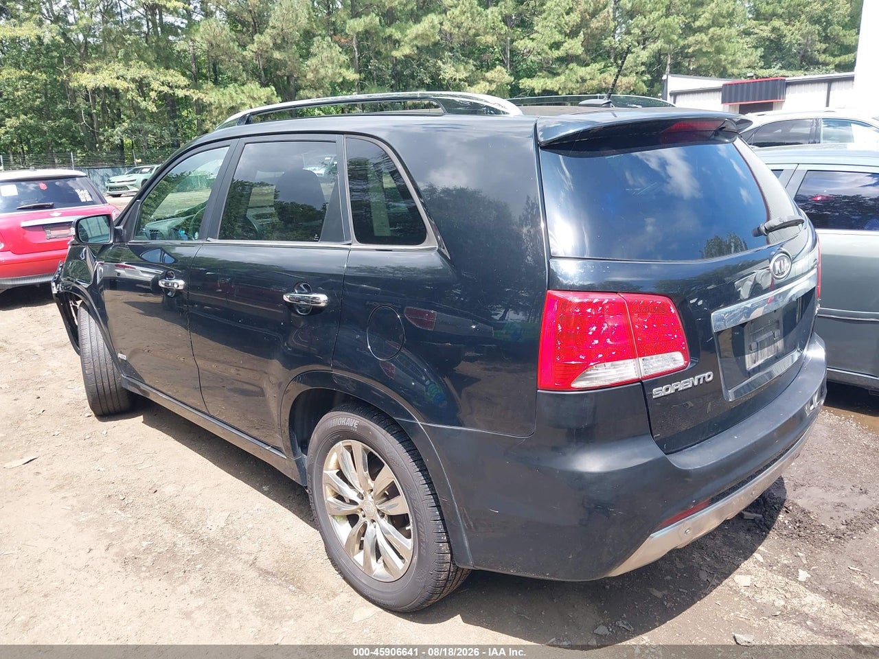 2011 KIA SORENTO SX V6 · 3/10