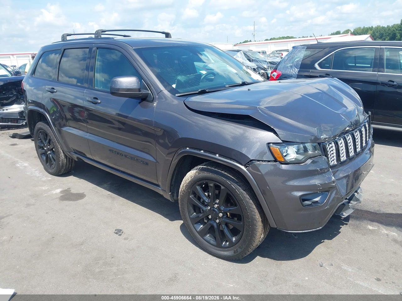 1C4RJFAG2JC****** · 2018 JEEP GRAND CHEROKEE ALTITUDE 4X4