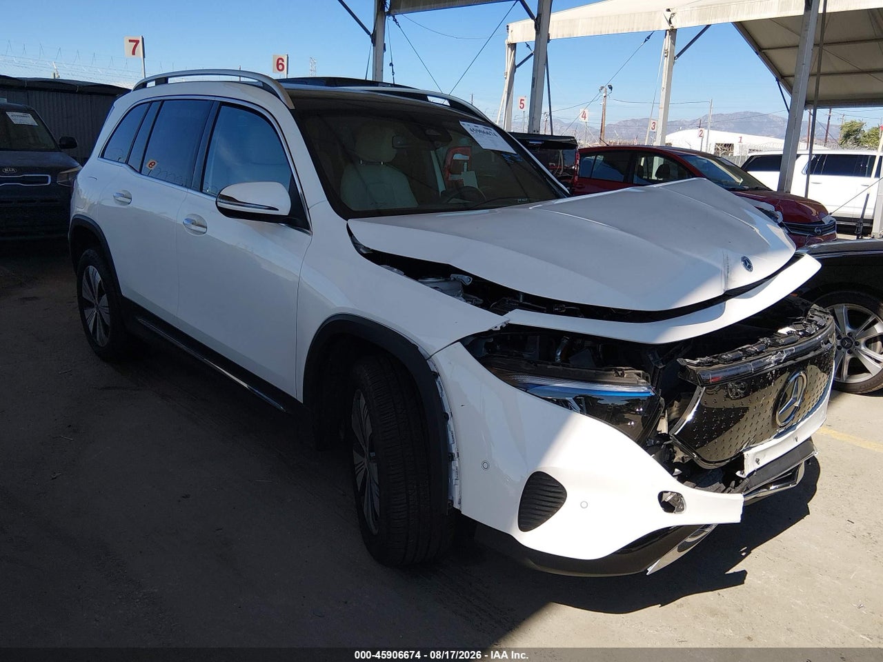 W1N9M0KBXSN****** · 2025 MERCEDES-BENZ EQB 300 SUV 4MATIC