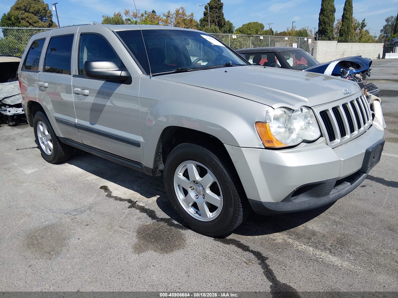 1J8GS48K78T****** · 2008 JEEP GRAND CHEROKEE LAREDO