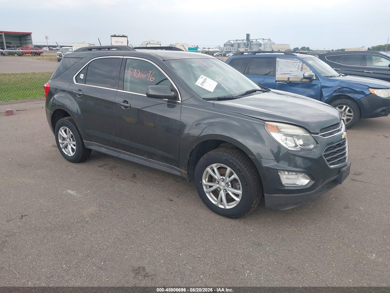 2017 CHEVROLET EQUINOX LT