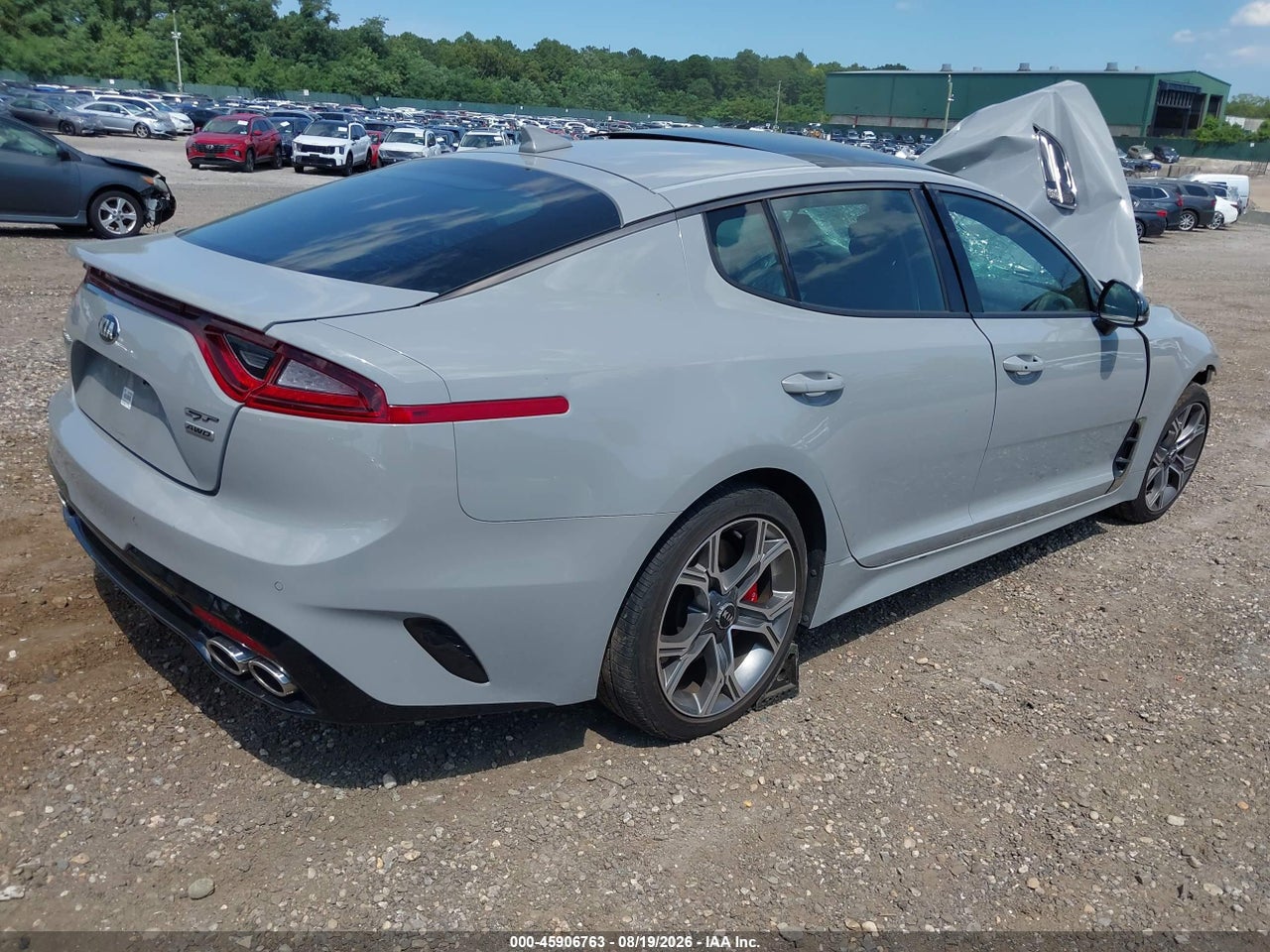 2019 KIA STINGER GT2 · 4/11