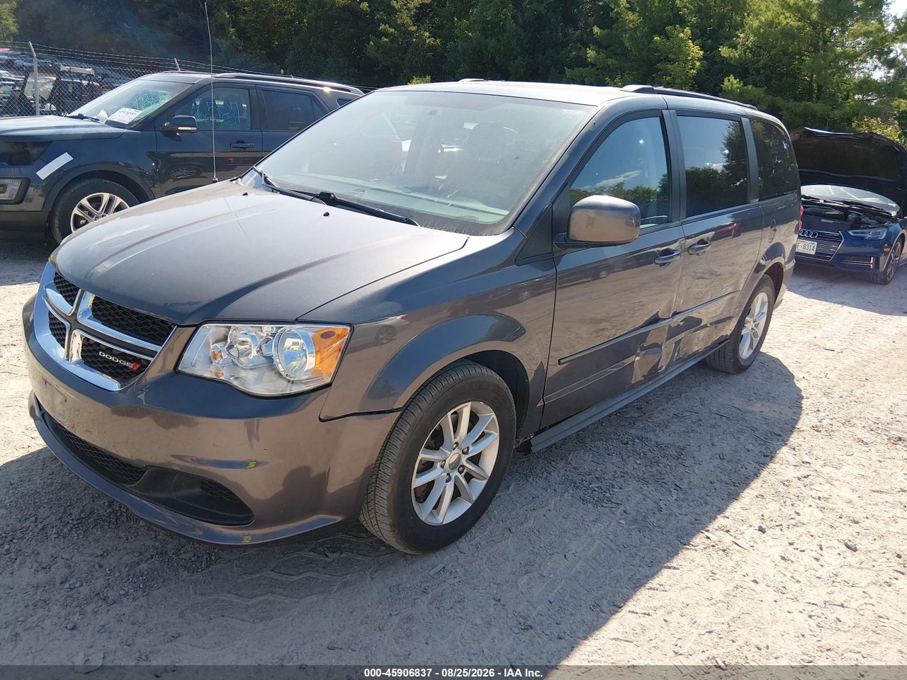 2016 DODGE GRAND CARAVAN SXT · 2/11