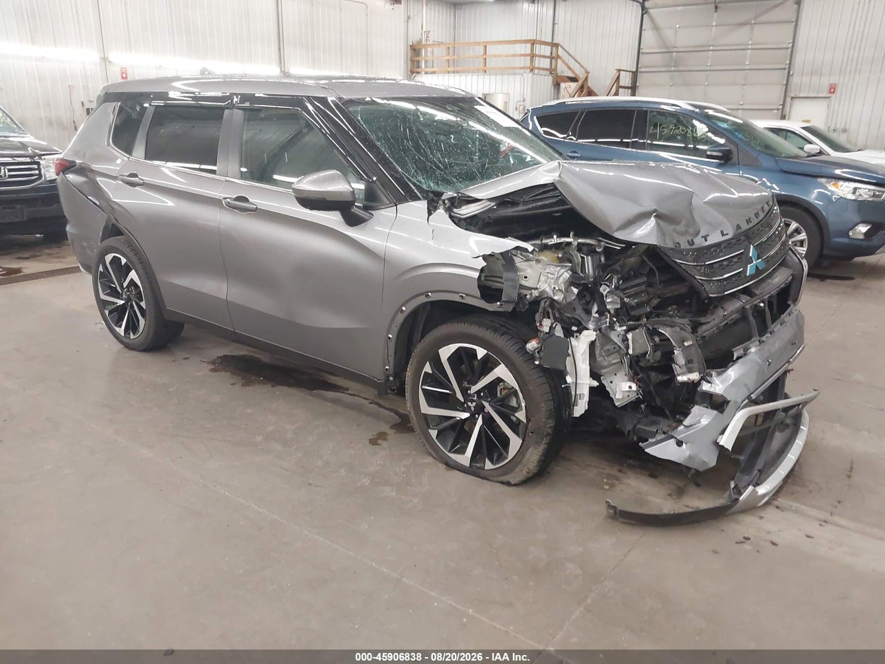 JA4J4UA84PZ****** · 2023 MITSUBISHI OUTLANDER SE 2.5 S-AWC