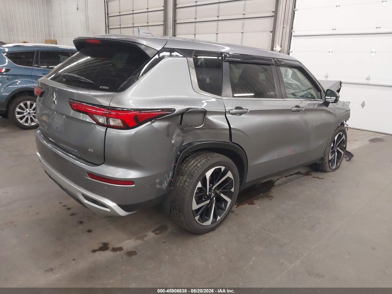 2023 MITSUBISHI OUTLANDER SE 2.5 S-AWC · 4/11
