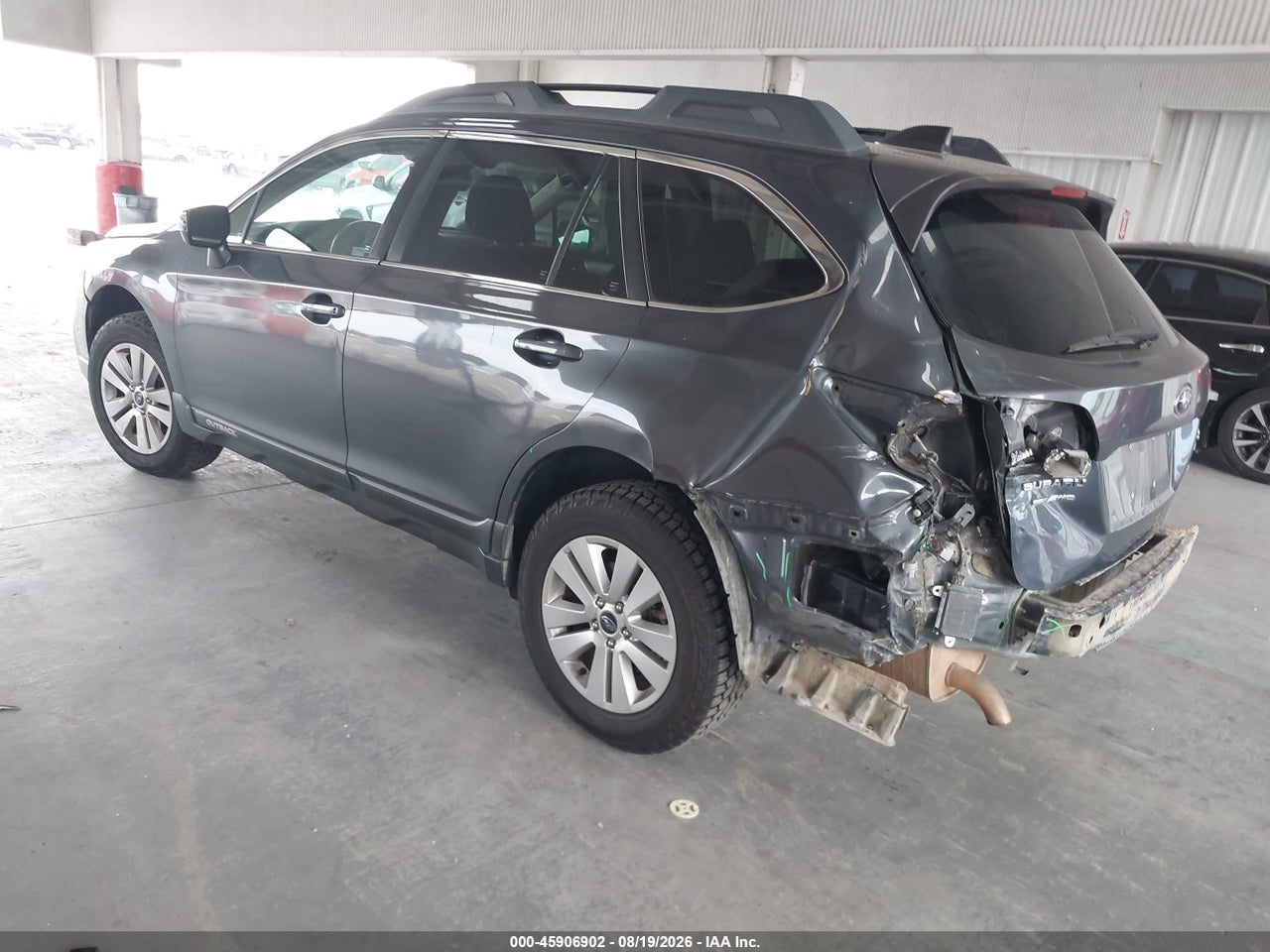 2017 SUBARU OUTBACK 2.5I PREMIUM · 3/11