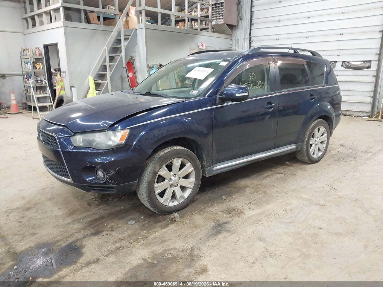 2010 MITSUBISHI OUTLANDER SE · 2/11
