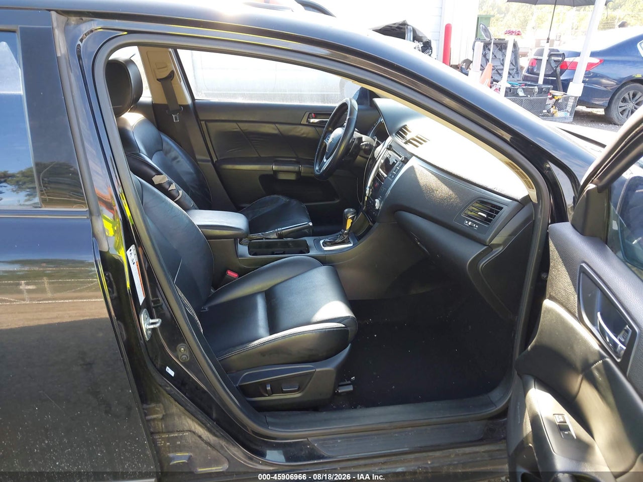 2012 SUZUKI KIZASHI SPORT SLS · 5/11