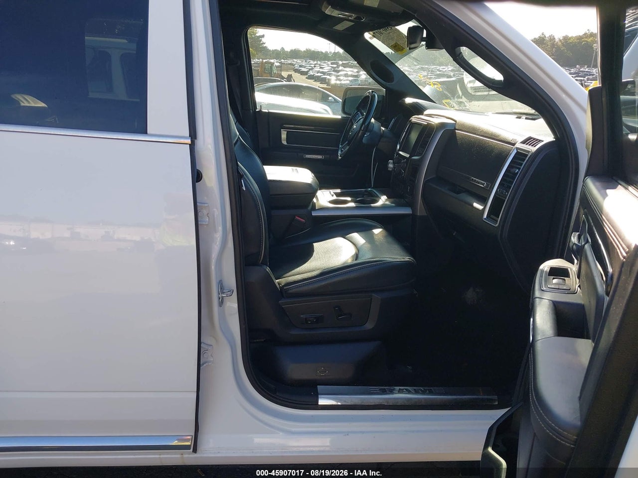 2016 RAM 1500 LONGHORN LIMITED · 5/11