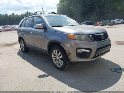 2013 KIA SORENTO EX V6