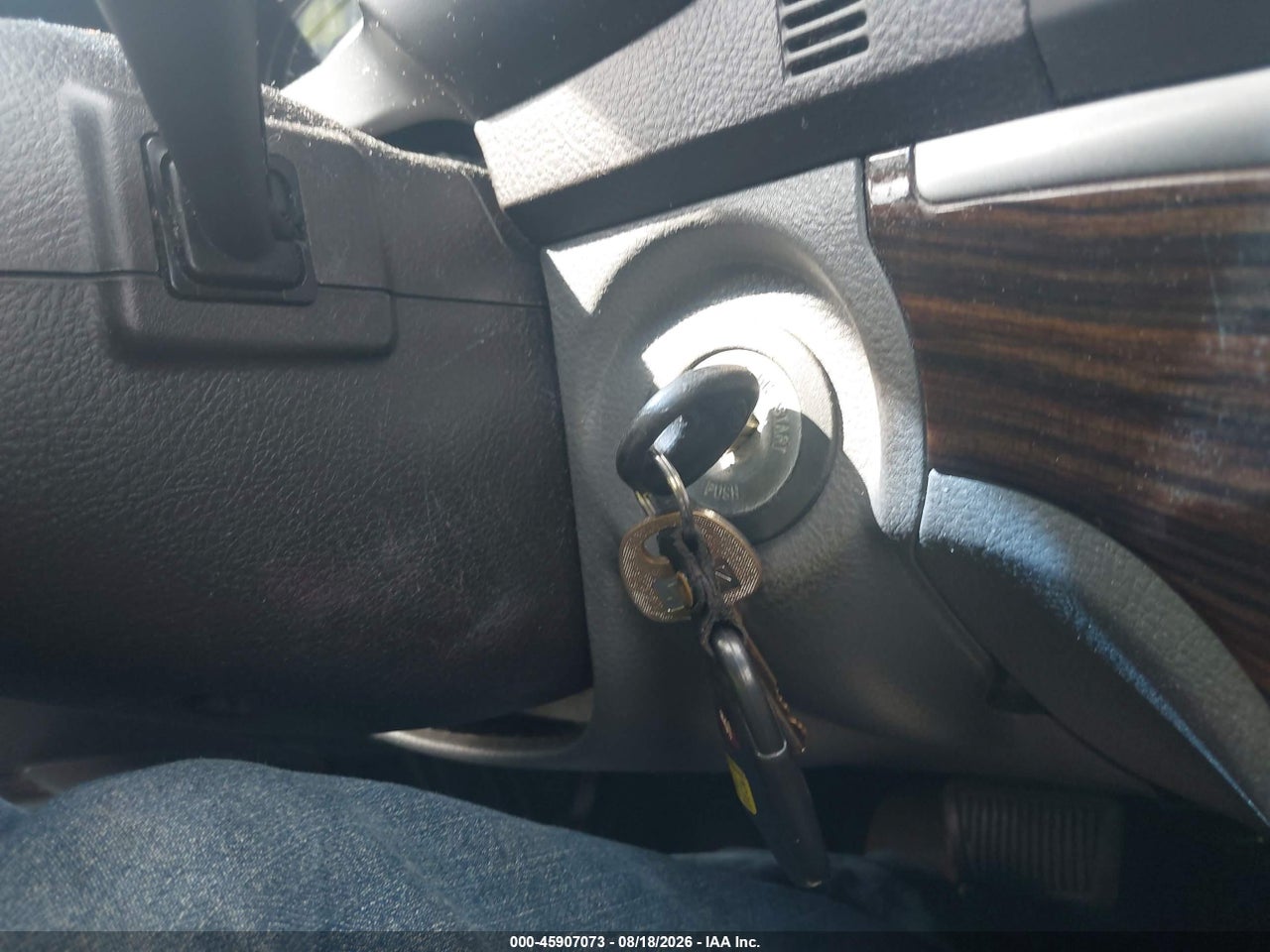 5XYZGDAB7BG****** · 2011 HYUNDAI SANTA FE GLS · 11/11