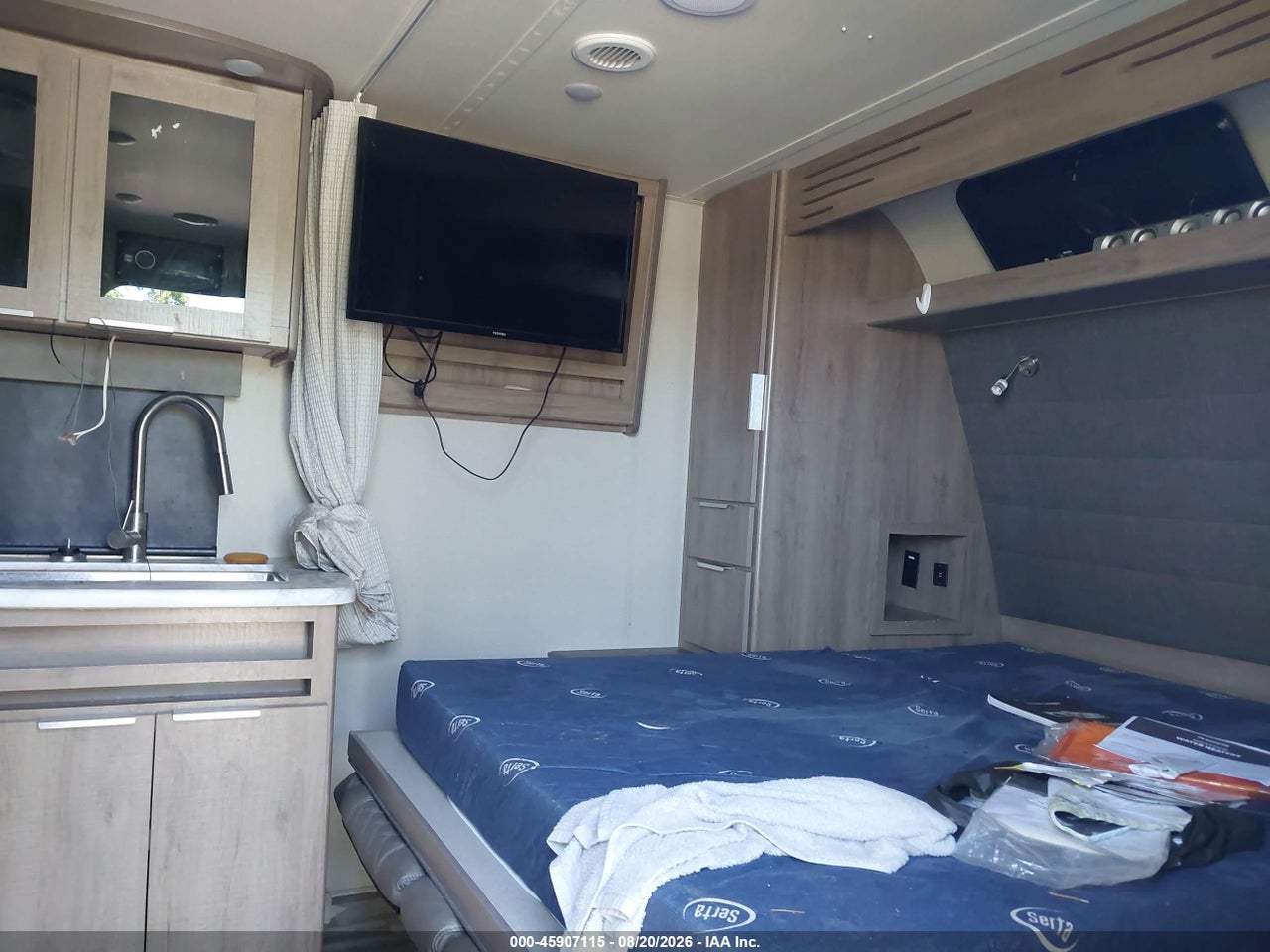 573TE2523M3****** · 2021 GRAND DESIGN OTHER · 8/10