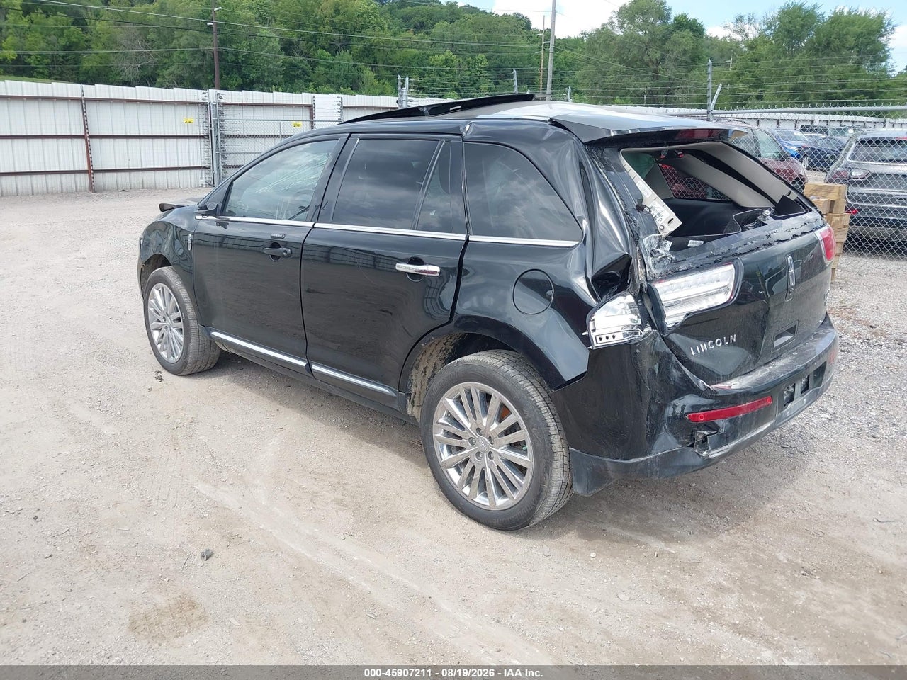 2011 LINCOLN MKX · 3/11