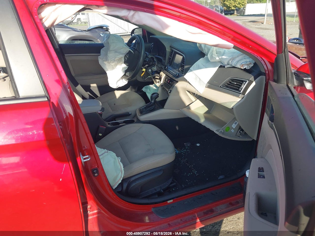 2017 HYUNDAI ELANTRA SE · 5/11