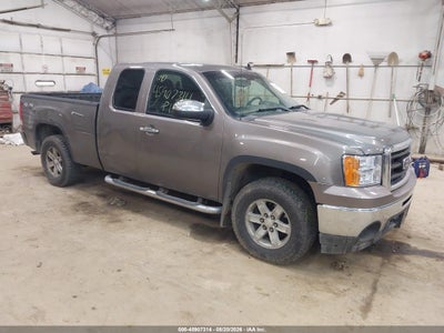 1GTR2VE35BZ****** · 2011 GMC SIERRA 1500 SLE