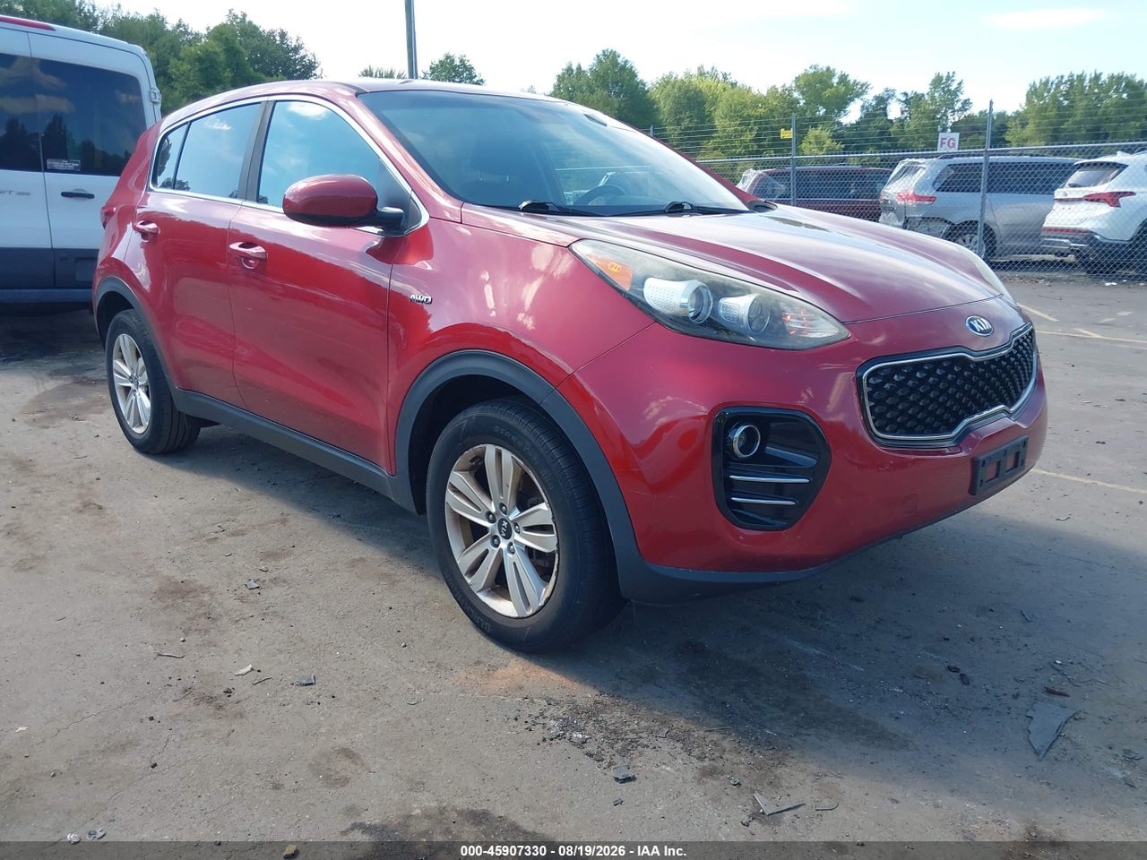 KNDPMCAC6J7****** · 2018 KIA SPORTAGE LX