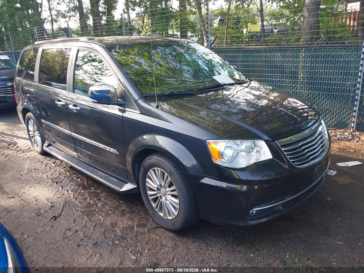 2C4RC1CG9FR****** · 2015 CHRYSLER TOWN &amp; COUNTRY TOURING-L