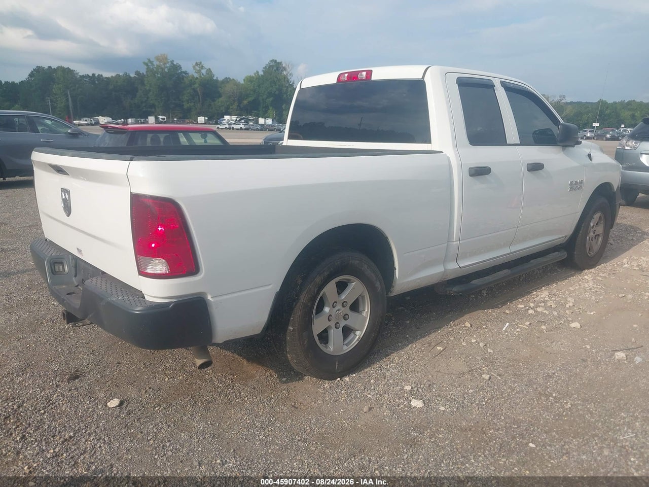 2016 RAM 1500 TRADESMAN · 4/11