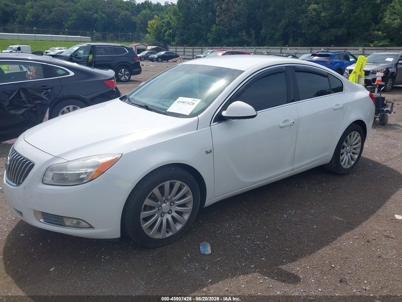 2011 BUICK REGAL CXL RUSSELSHEIM · 2/11