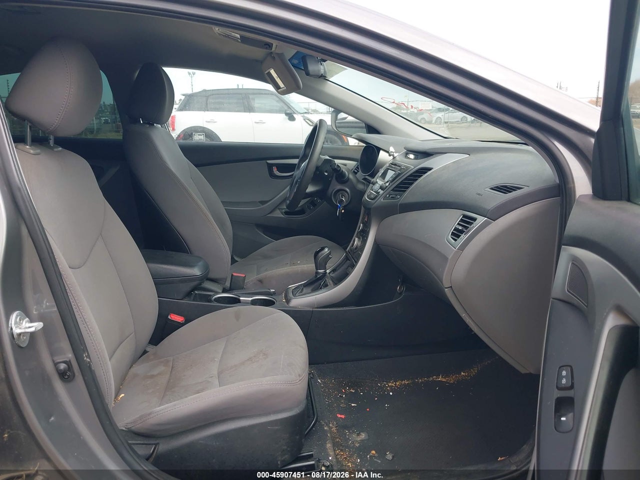 2014 HYUNDAI ELANTRA SE · 5/11