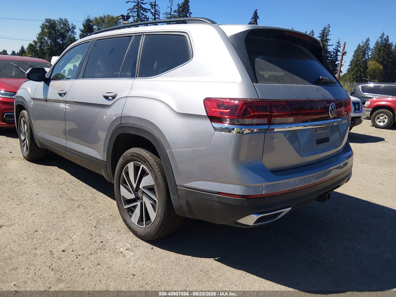 2026 VOLKSWAGEN ATLAS SE WITH TECHNOLOGY · 3/10