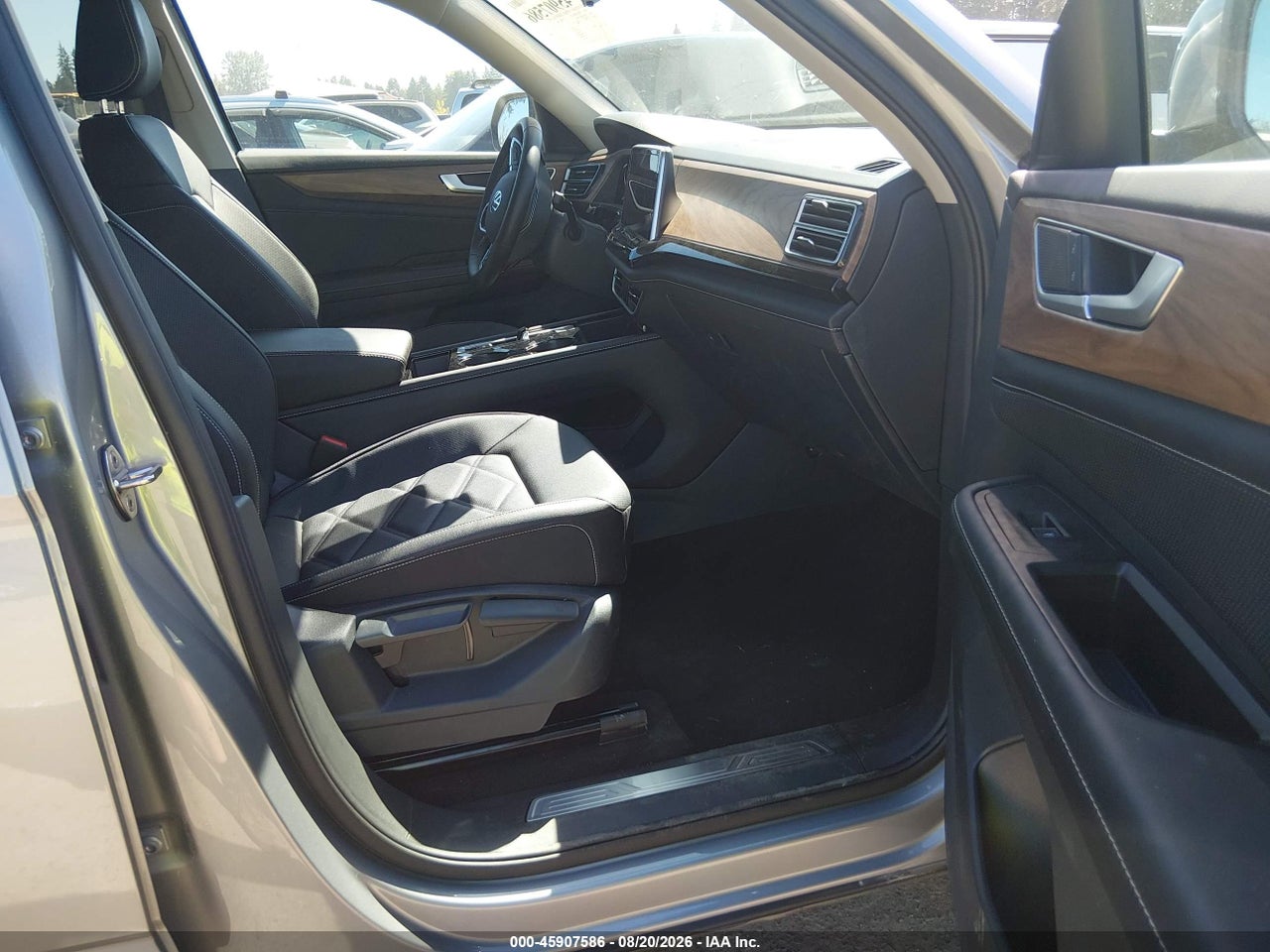 2026 VOLKSWAGEN ATLAS SE WITH TECHNOLOGY · 5/10