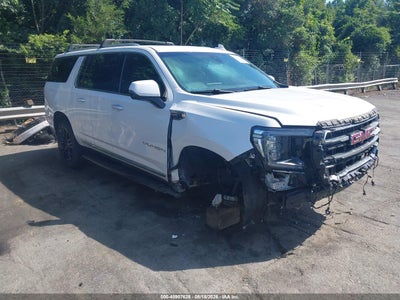 2022 GMC YUKON XL 4WD SLT