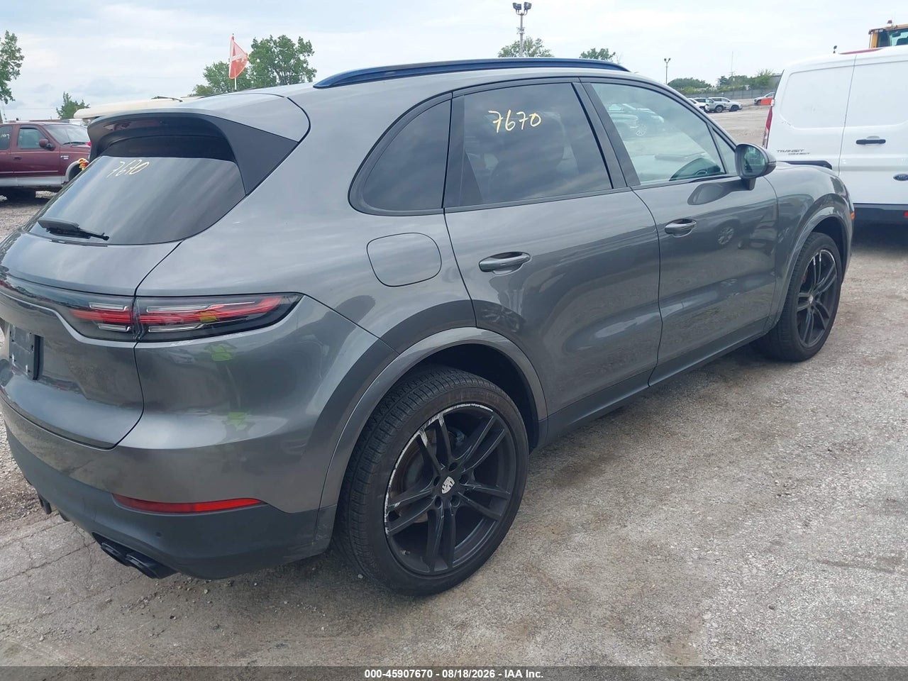 2019 PORSCHE CAYENNE S · 4/11