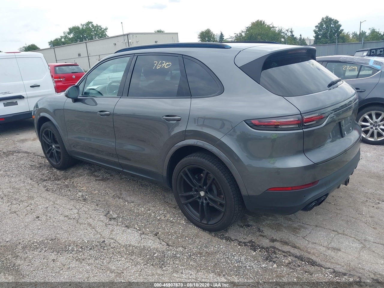 2019 PORSCHE CAYENNE S · 3/11