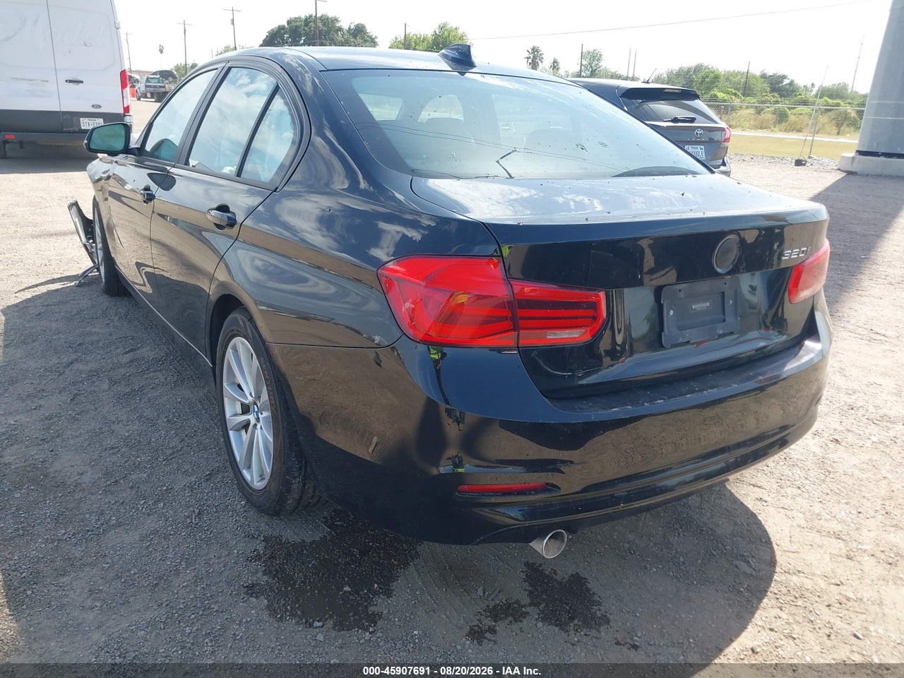 2018 BMW 320I · 3/10