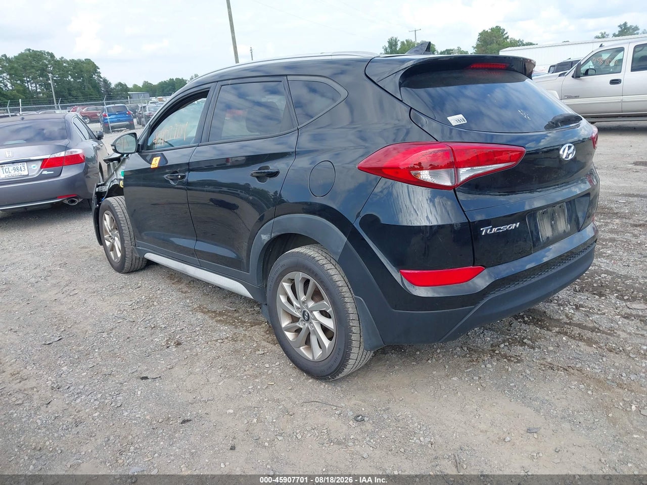 2017 HYUNDAI TUCSON SE PLUS · 3/11