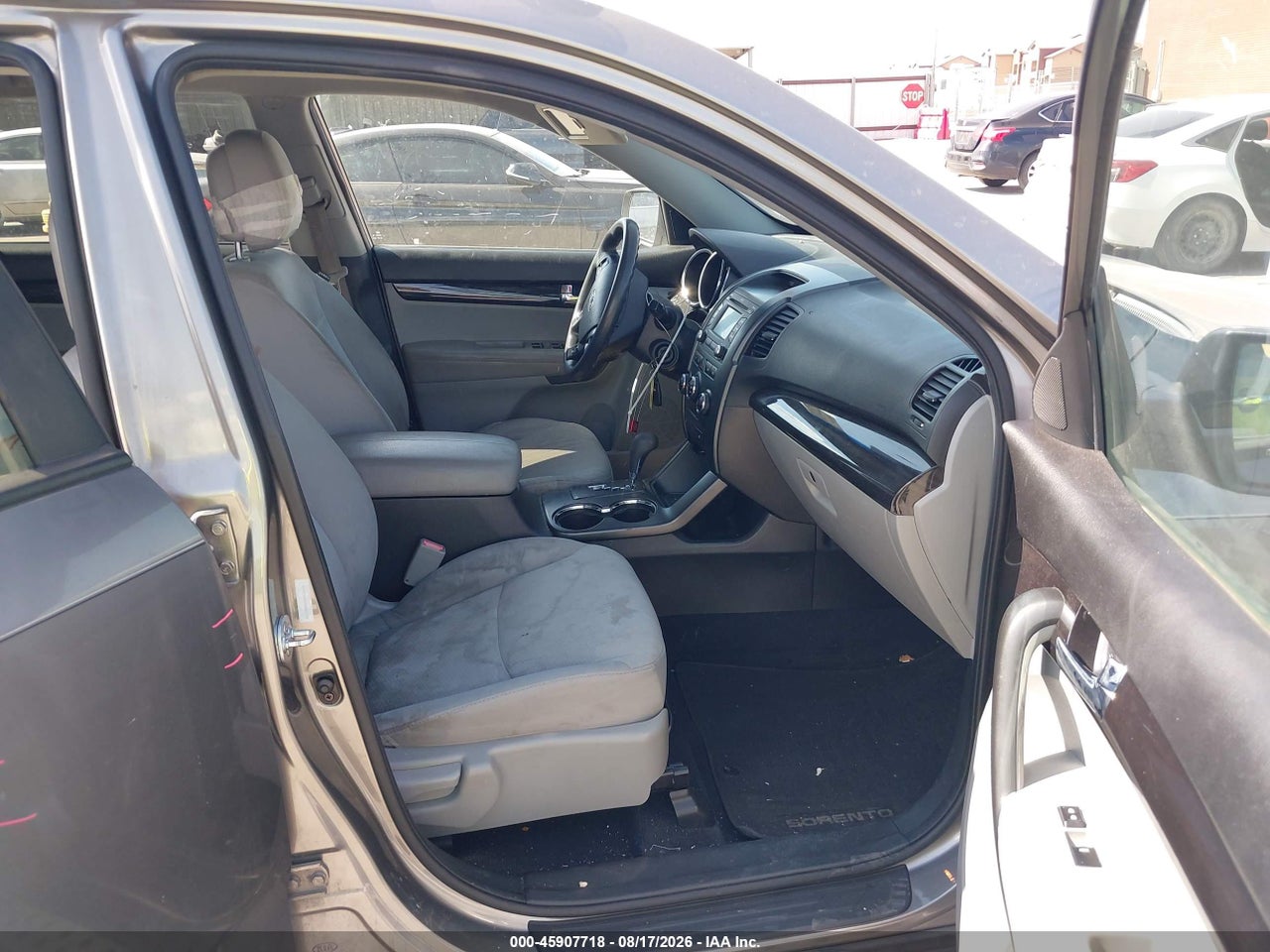 2013 KIA SORENTO LX · 5/11