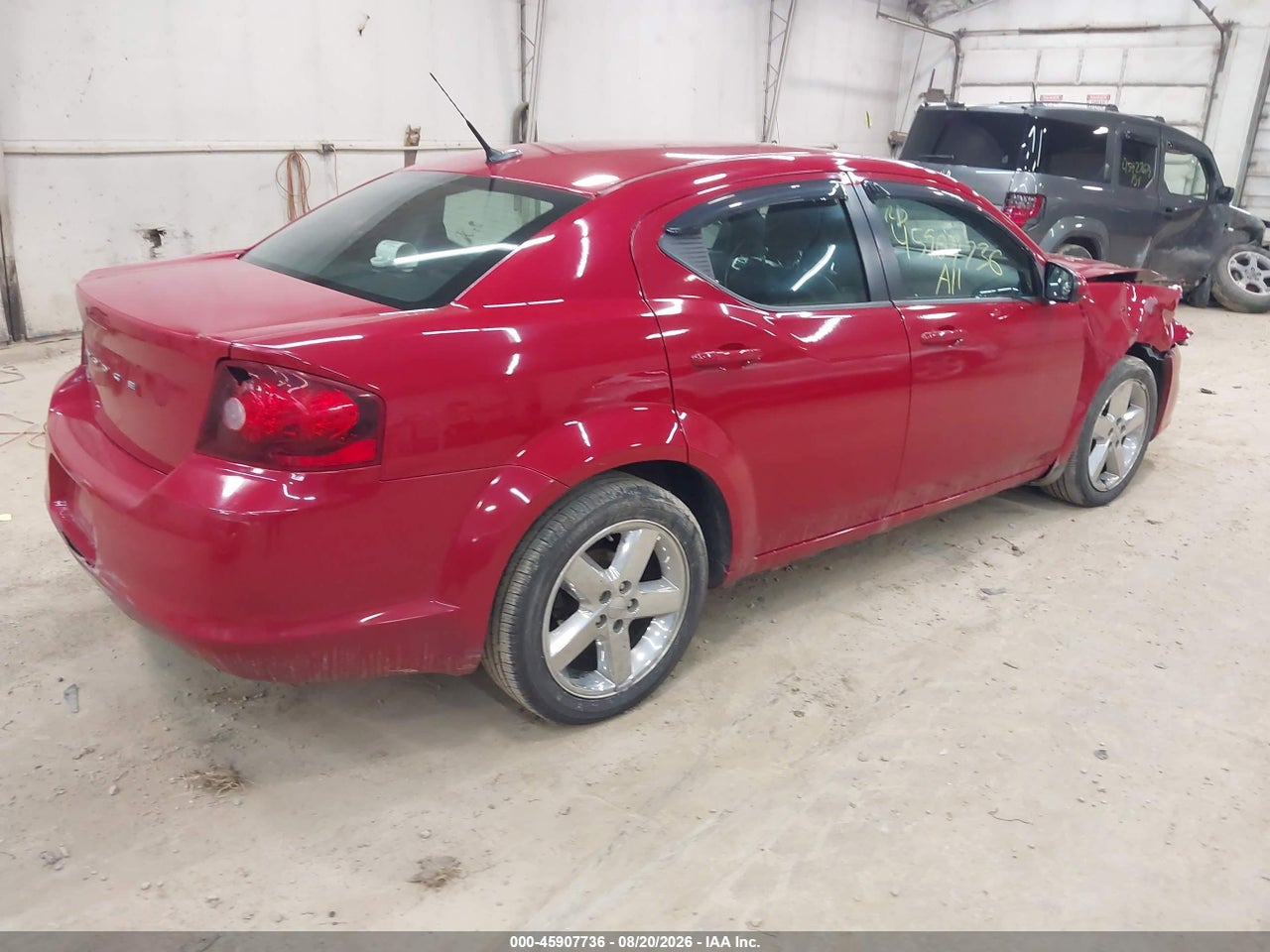 2011 DODGE AVENGER LUX · 4/11