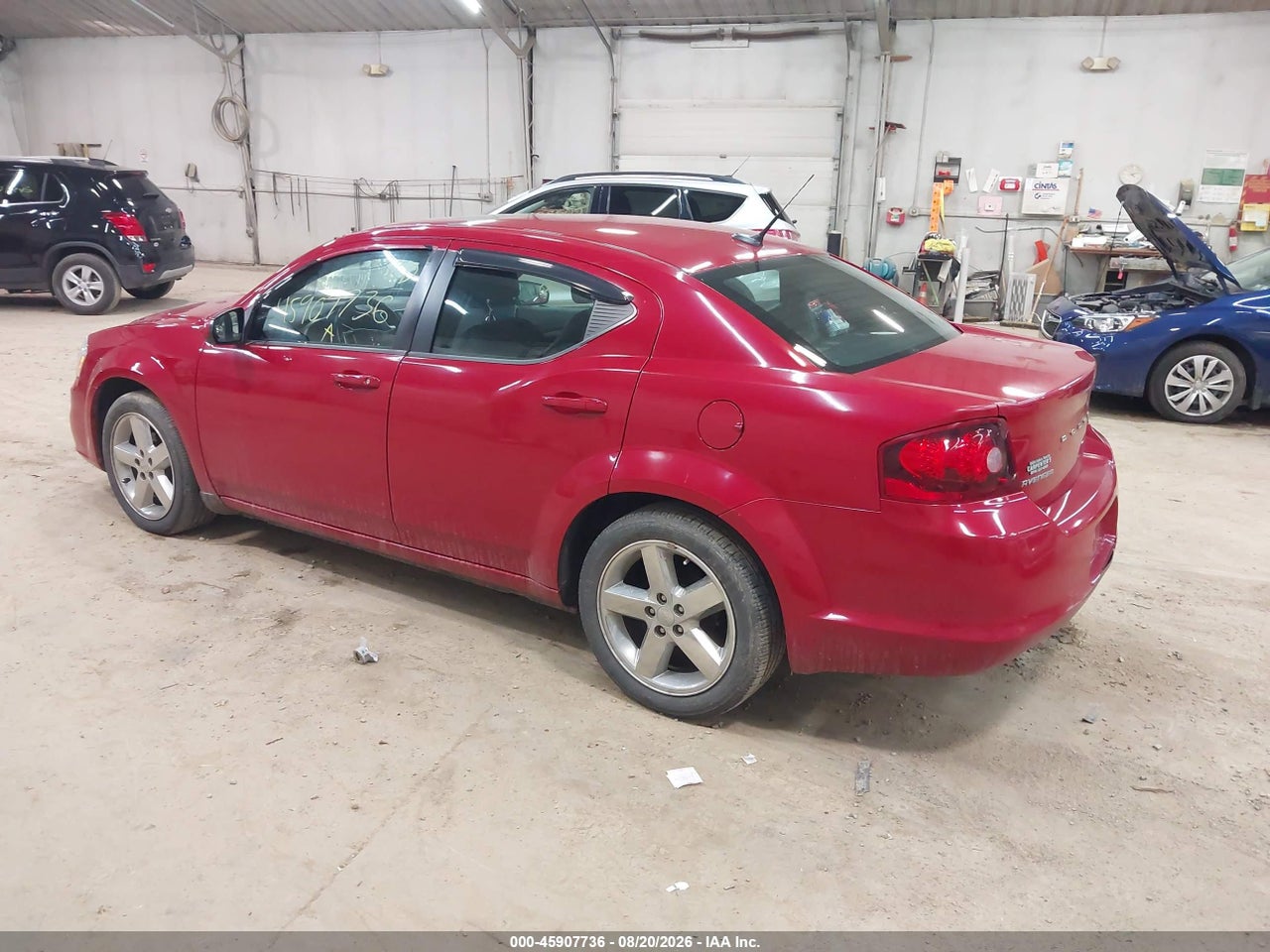 2011 DODGE AVENGER LUX · 3/11