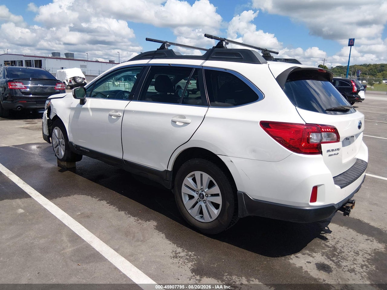 2015 SUBARU OUTBACK 2.5I PREMIUM · 3/11