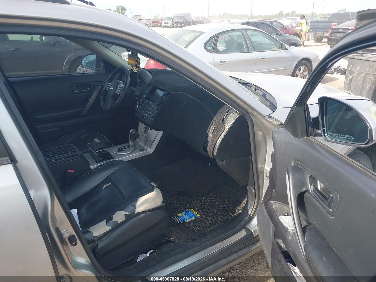 2004 INFINITI FX35 · 5/11
