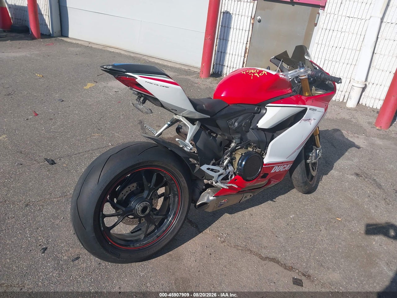 2012 DUCATI SUPERBIKE 1199 PANIGALE/S · 4/11
