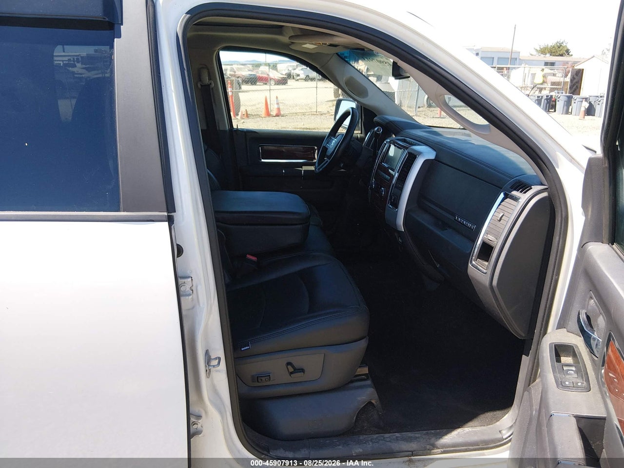 2009 DODGE RAM 1500 LARAMIE · 5/6