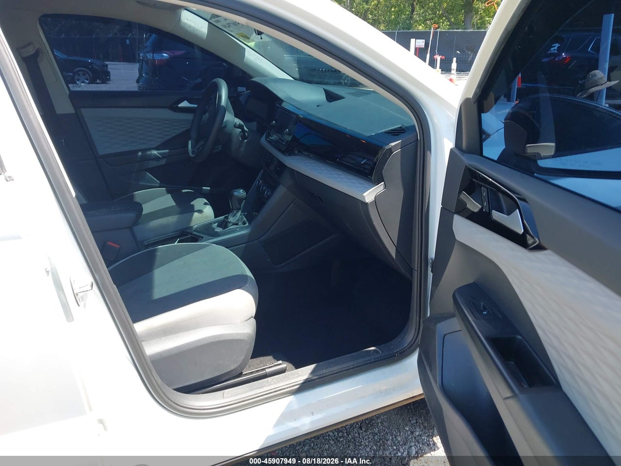 2022 VOLKSWAGEN TAOS 1.5T S · 5/11