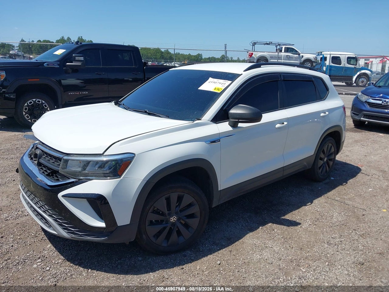 2022 VOLKSWAGEN TAOS 1.5T S · 2/11
